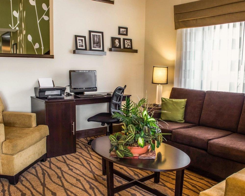 Sleep Inn Staunton Zewnętrze zdjęcie